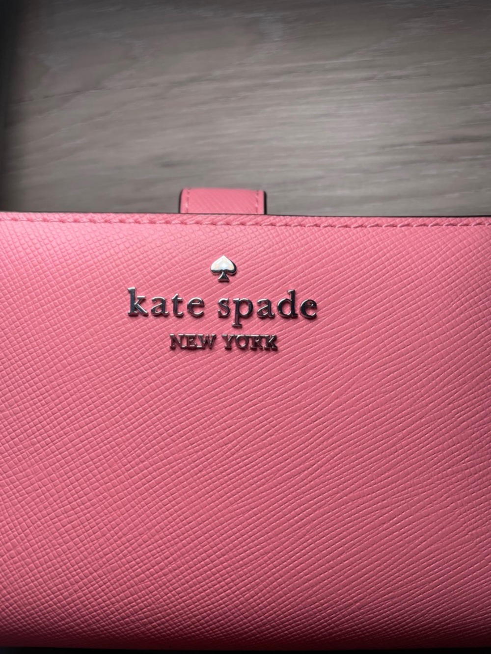 NWT- Women's Kate Spade Saffiano Leather Medium Bifold Wallet, Grapefruit Soda - Picture 2 of 8